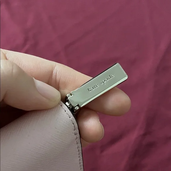 NWTs Kate Spade Soft Pink Large Zip Wallet - Picture 3 of 16